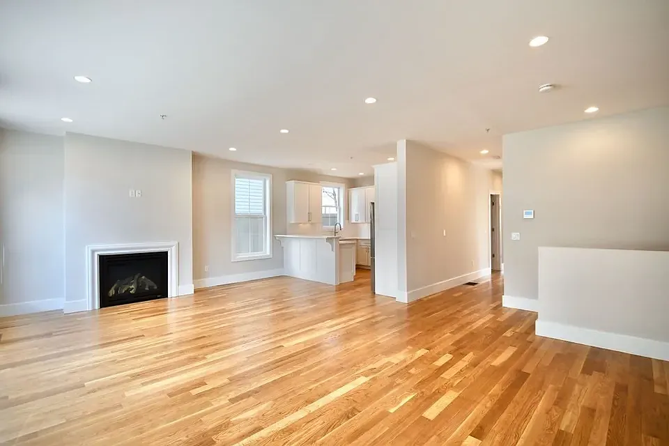 14 Jenkins St #1