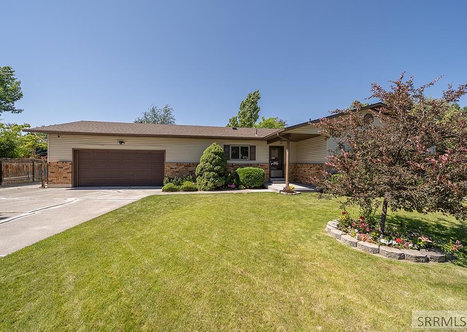 1st image of 1229 Wicklow Ct