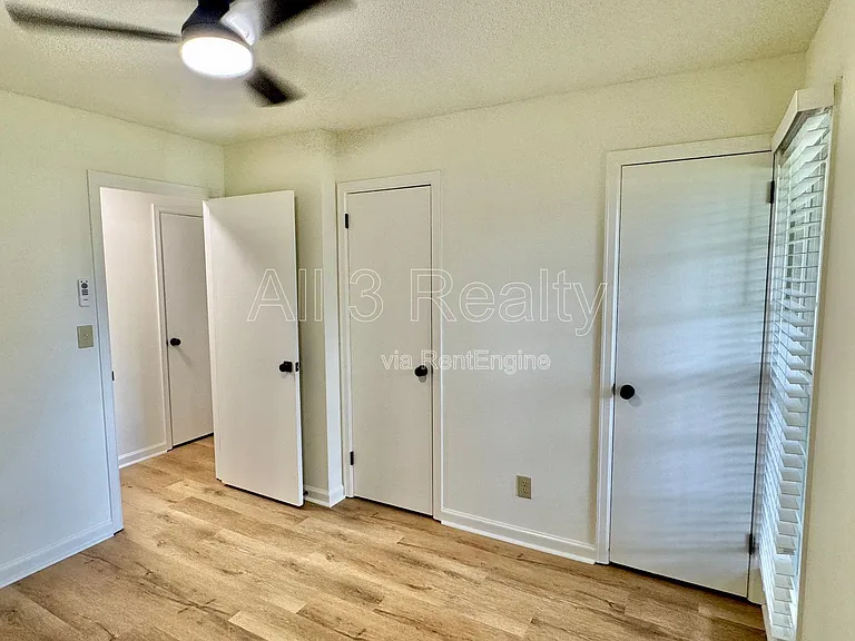 713 Dubuque Dr — Photo 21