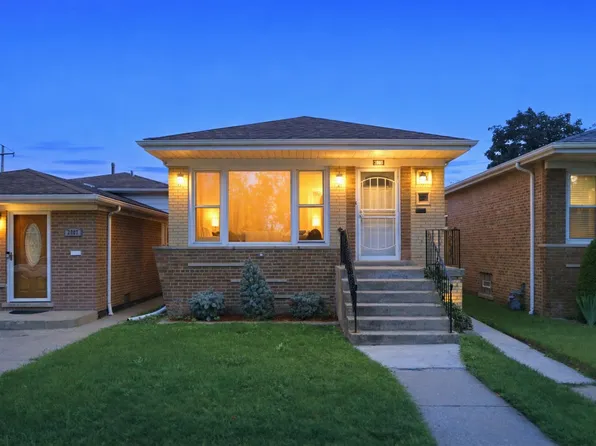 2805 E 130th St, Chicago, IL 60633