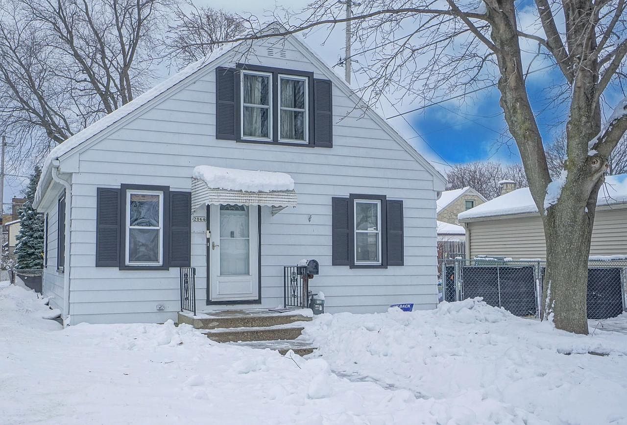 2064 South 87th STREET, West Allis, WI 53227 Zillow