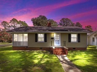 1001 S 2nd St, Smithfield, NC 27577