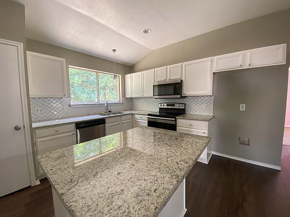 5th image of 6540 Nellie Dr