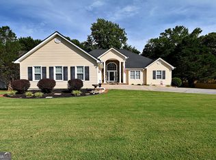 4010 Churchill Downs Dr, Gainesville, GA 30507