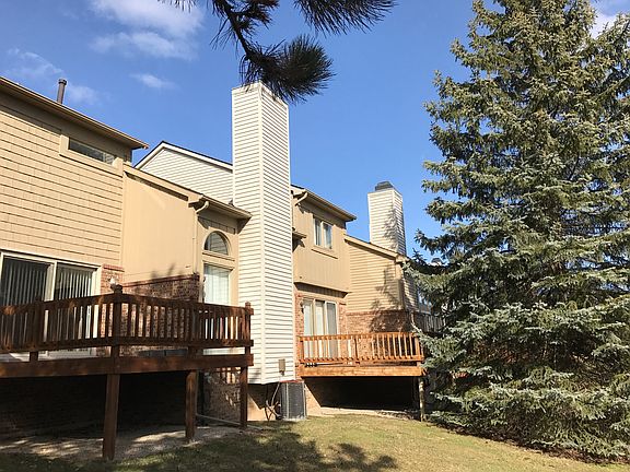 4th image of 4164 Breckenridge Dr #1
