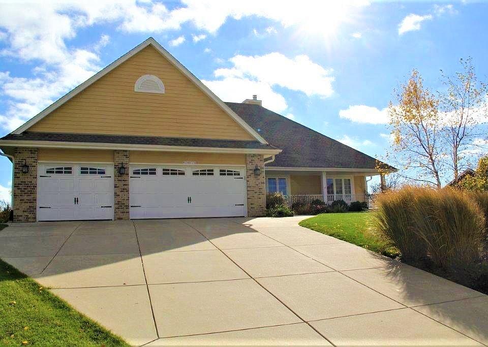 1st image of W234N7336 Fontaine Cir