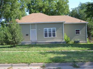 401 E 5th St, Mccook, NE 69001