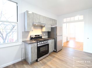 332 Manhattan Ave #2R, Brooklyn, NY 11211