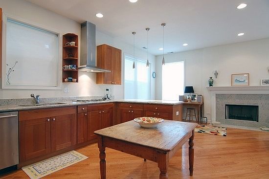 5th image of 4431 S Oakenwald Ave Unit 3