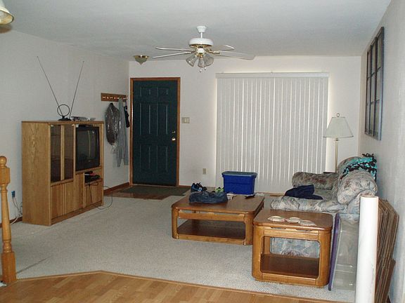 2nd image of 6164 Clovergreen Pl