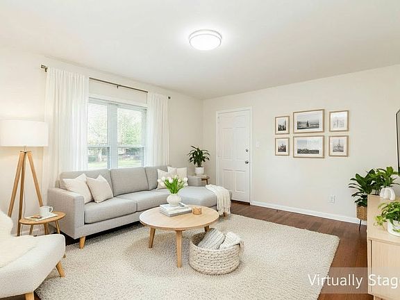 5th image of 1448 Elmwood Ave APT A