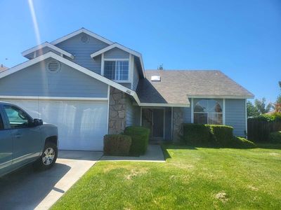 1616 Bluebell St, Lancaster, CA, 93535
