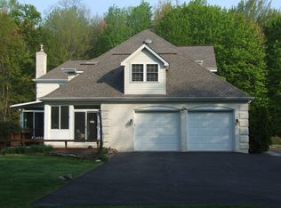 11950 Girdled Rd, Concord, OH 44077