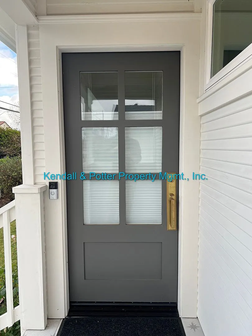 1411 Seabright — Photo 4