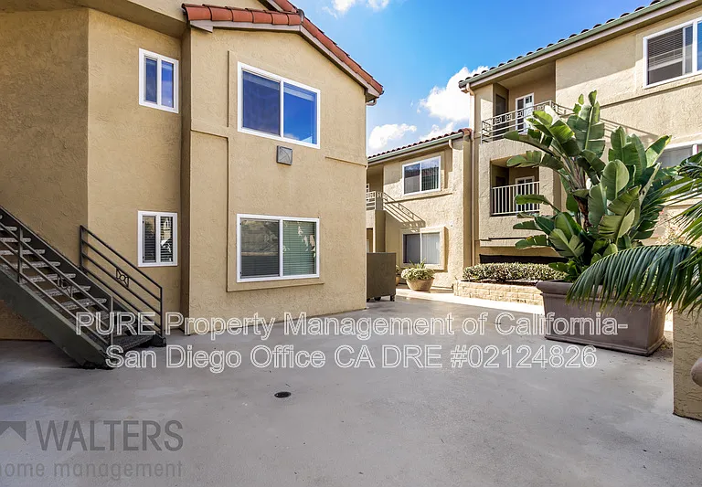 7405 Charmant Dr #1910 — Photo 2