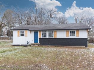 102 Pierce Ave, Springdale, AR 72764