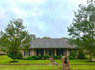 204 Primrose Ln, Winchester, KY 40391