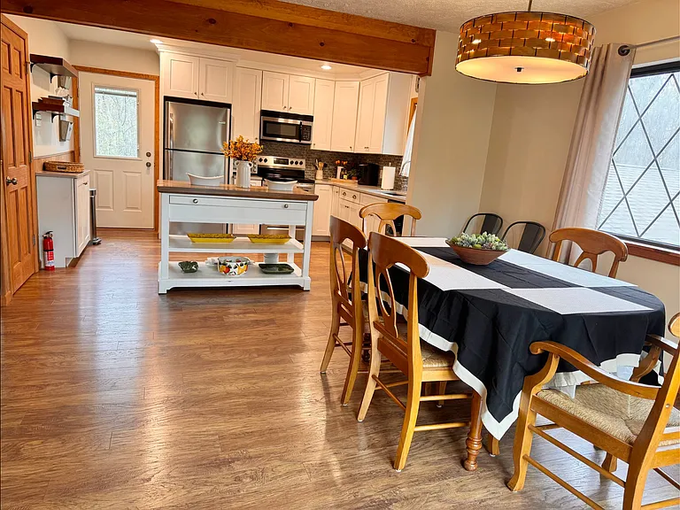 Main Level - Dining Room/Kitchen