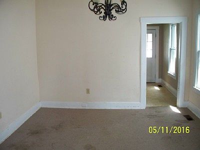 3rd image of 112 Cottage St