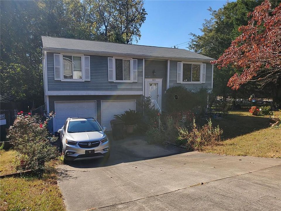 1st image of 869 Sunfield Dr NW