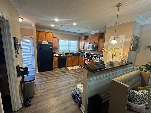 2nd image of 2655 Haligan Pt