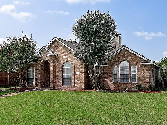 2nd image of 704 Big Horn Ct