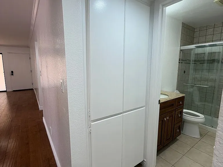 453 Ivy St — Photo 57