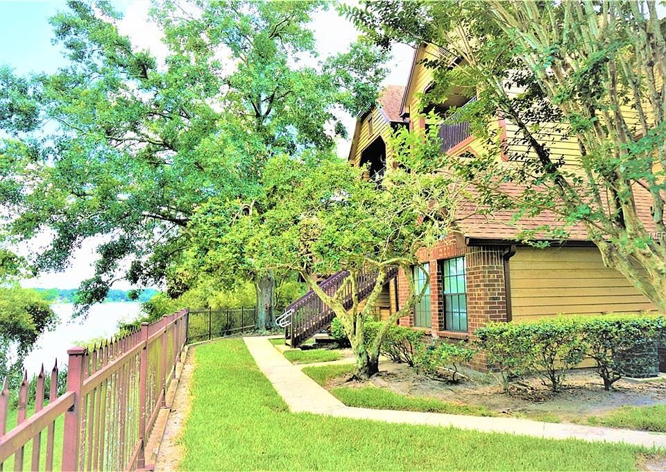 1st image of 400 Lake Placid Ct Unit 303
