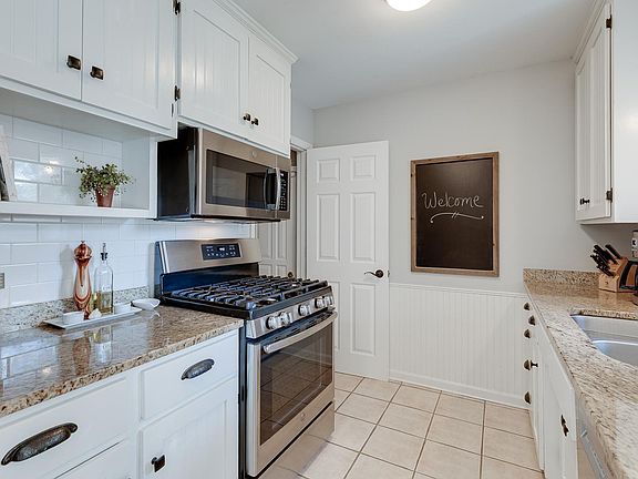 5th image of 6108 Sheridan Ave S