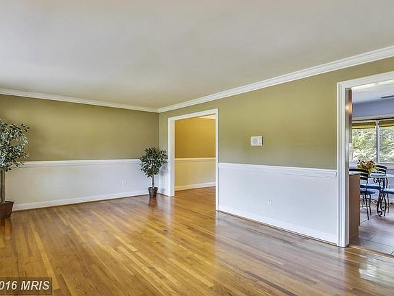 5th image of 14528 Bauer Dr