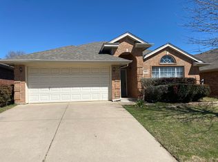 4821 Stetson Dr S, Fort Worth, TX 76244