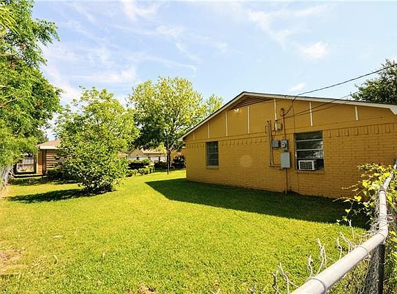 4th image of 9761 Woodway Dr
