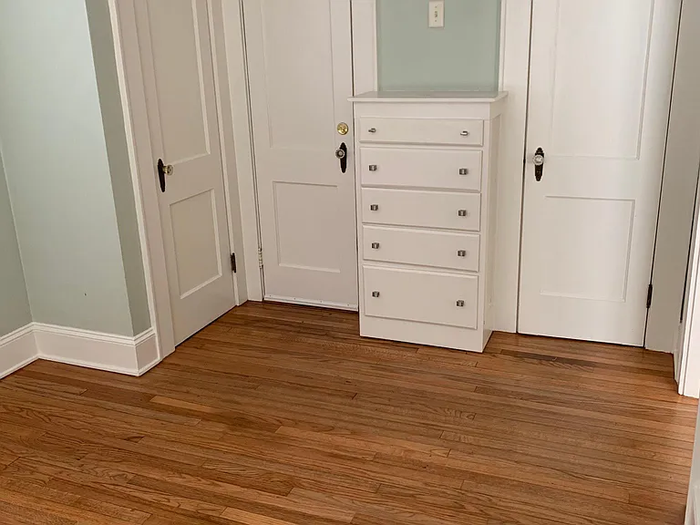 1310 Broome St — Photo 8