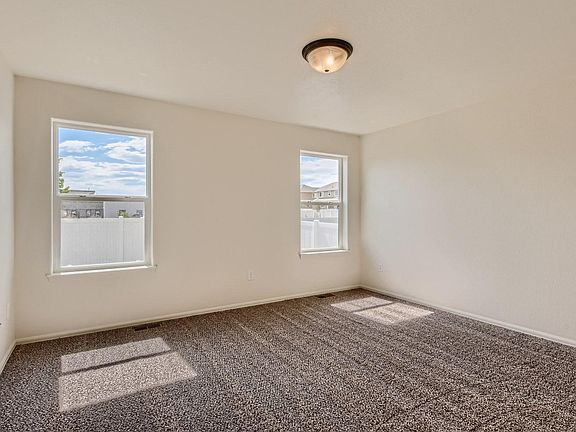 5th image of 1913 104th Avenue Ct