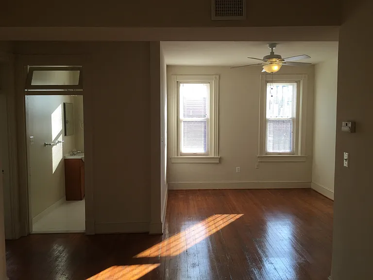 11 8th St SE #21 — Photo 3