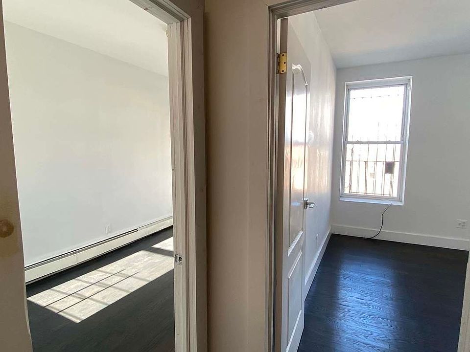 1st image of 1930 Pacific St #3FF