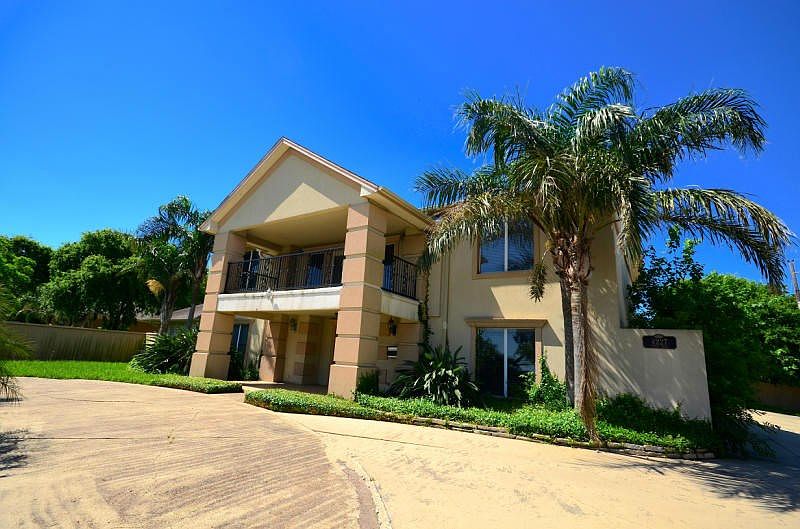 1st image of 4227 Ocean Dr