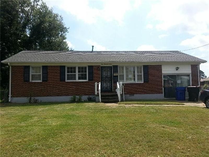 1st image of 1003 Basie Cres
