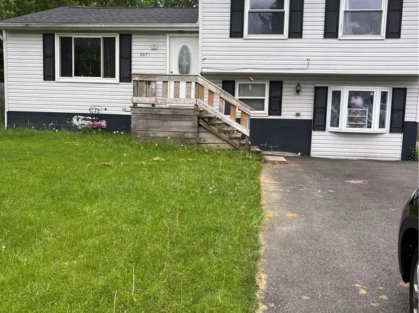 8073 Pickett Ln, Cicero, NY 13039