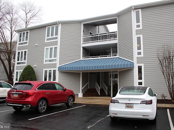 5th image of 110 Oyster Cove Dr #110