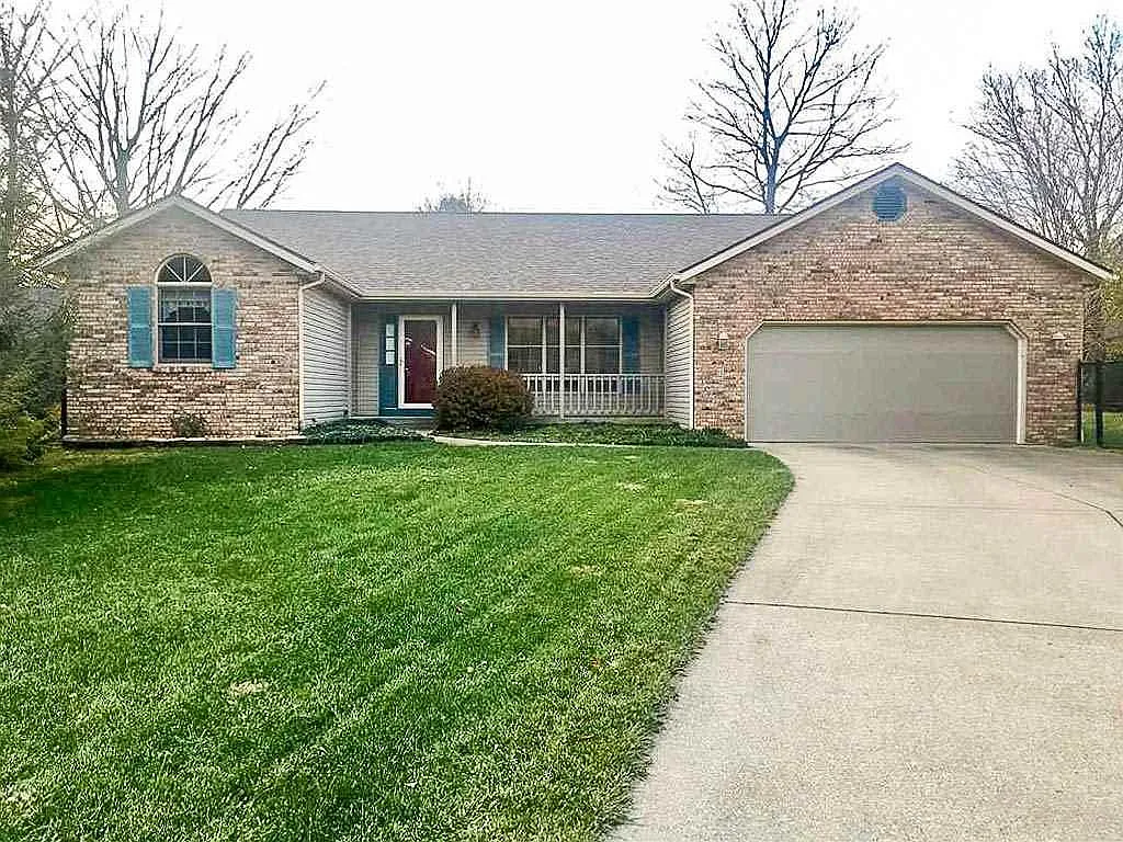 1024 E Jennifer Ct photo 1