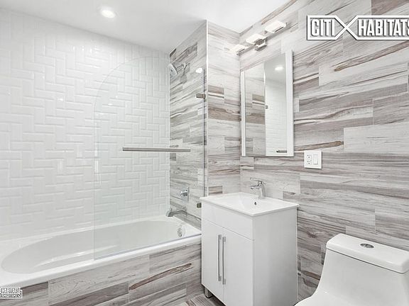 4th image of 198 19th St APT 3E