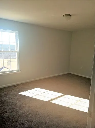 46 Squire Cir — Photo 10