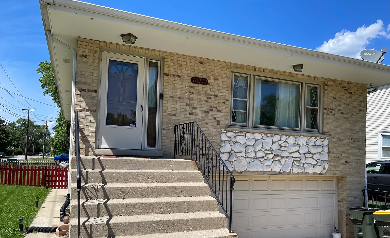 10712 Wrightwood Ave photo 1