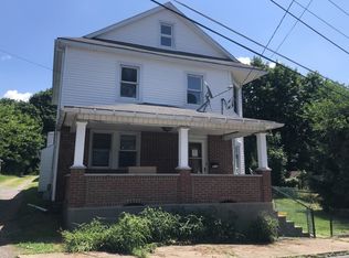 315 Division St, Bangor, PA 18013