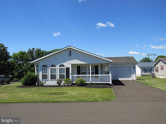 4th image of 342 Spring Meadow Cir