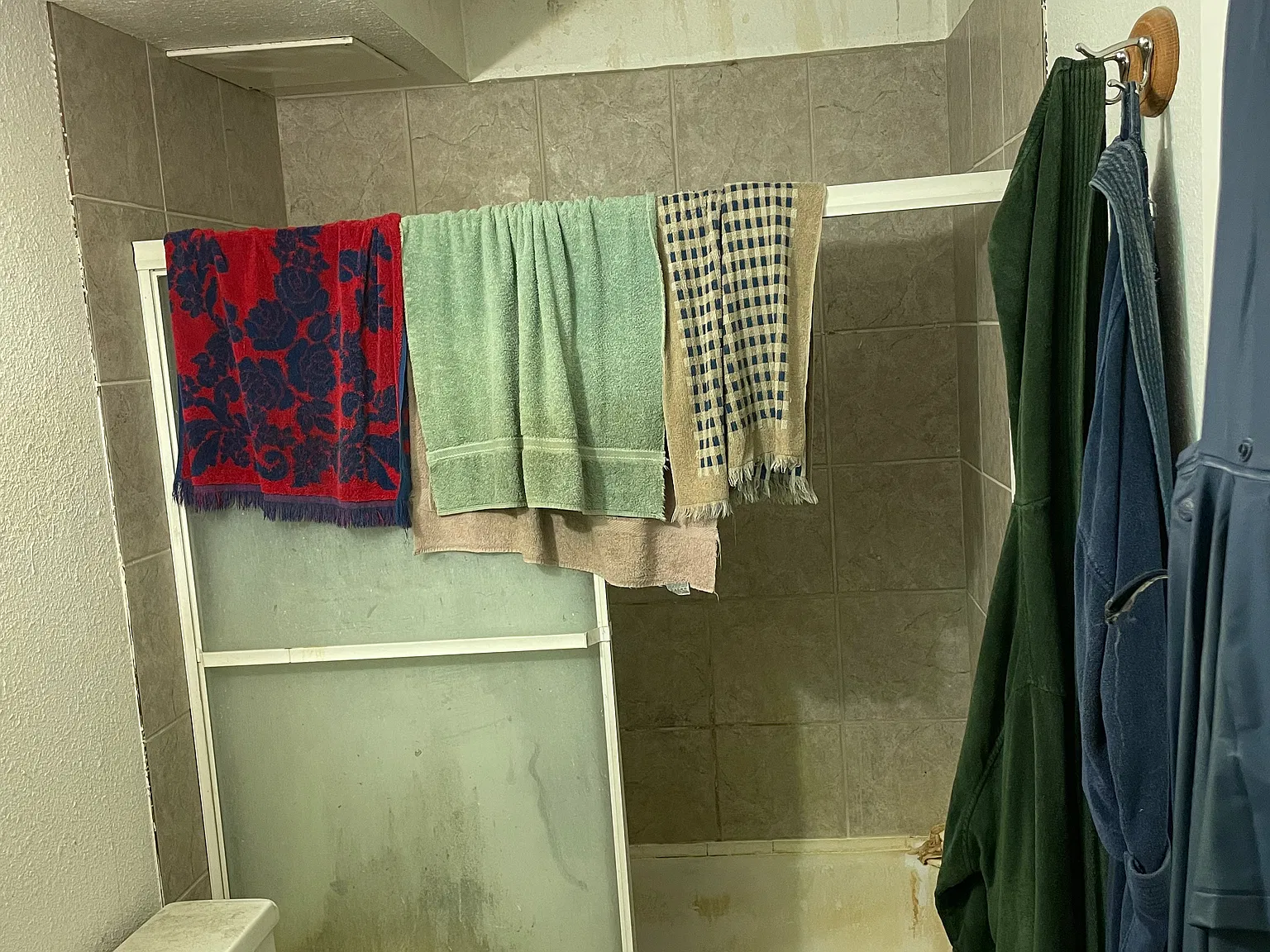 2 bed, 800 sqft, $500 — Photo 2