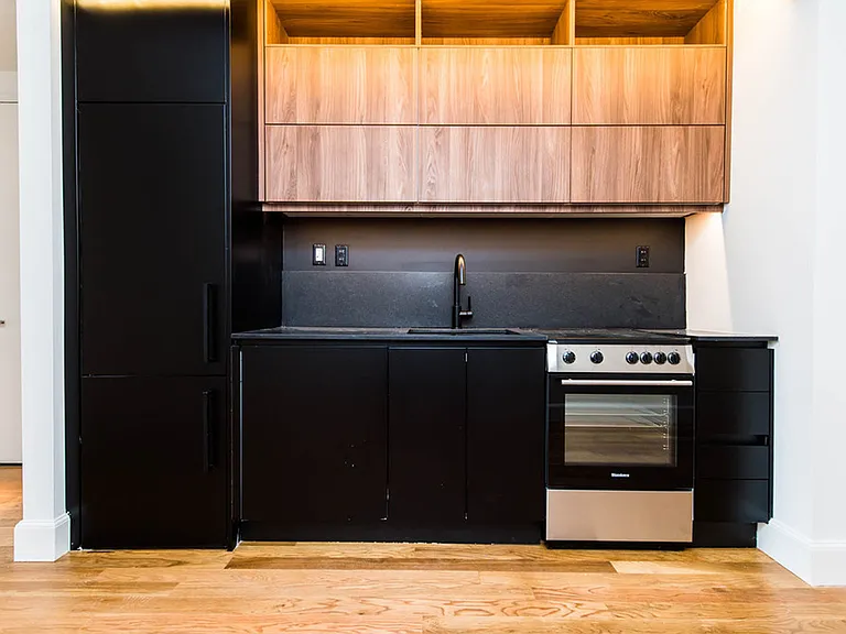 1 Duffield St #209 — Photo 6
