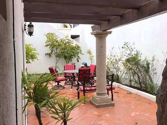 2nd image of 5-22 Rosarito Mexico Bajatw T5 Outside Ave