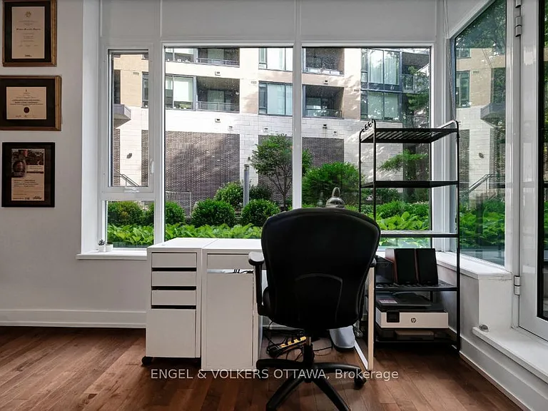 360 Patricia Ave #106 — Photo 17